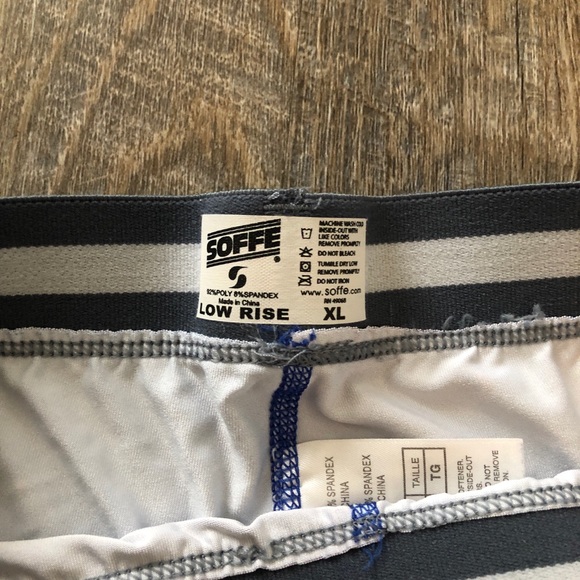 GALAXY LEGGINGS💫 - Picture 3 of 4